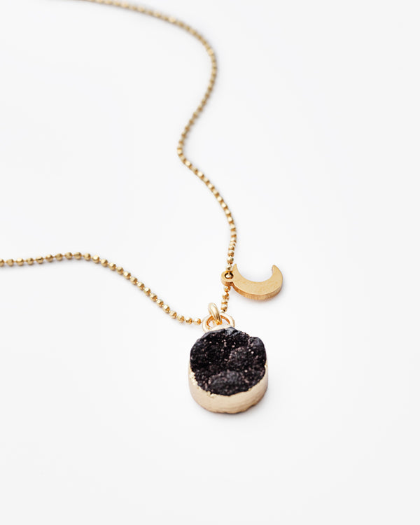 Charm Piedra Lunar