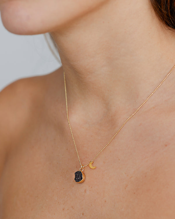 Charm Piedra Lunar